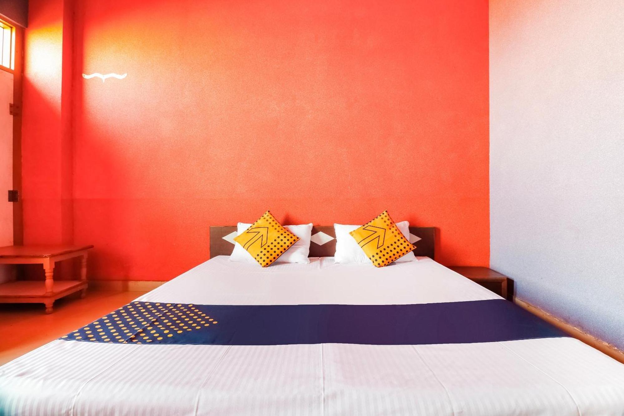 Spot On 68319 Hotel Nakhralo Rajasthan Resort Джайпур Екстериор снимка