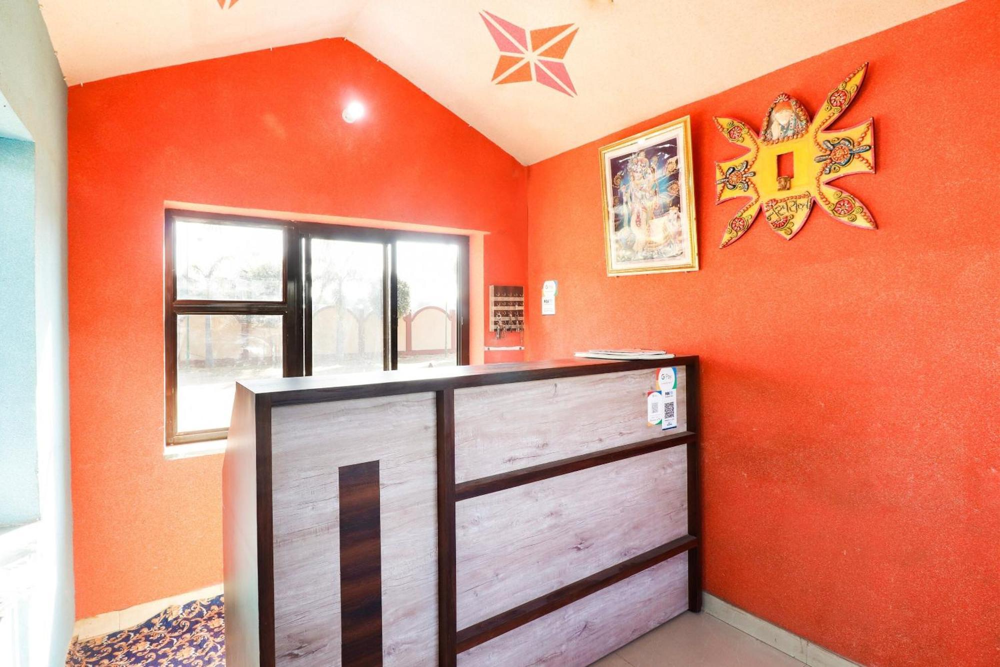 Spot On 68319 Hotel Nakhralo Rajasthan Resort Джайпур Екстериор снимка